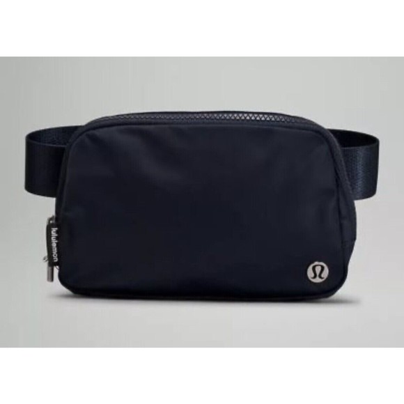 lululemon athletica Handbags - NEW Lululemon Everywhere Belt Bag True Navy Blue NWT Fanny Pack Crossbody Logo